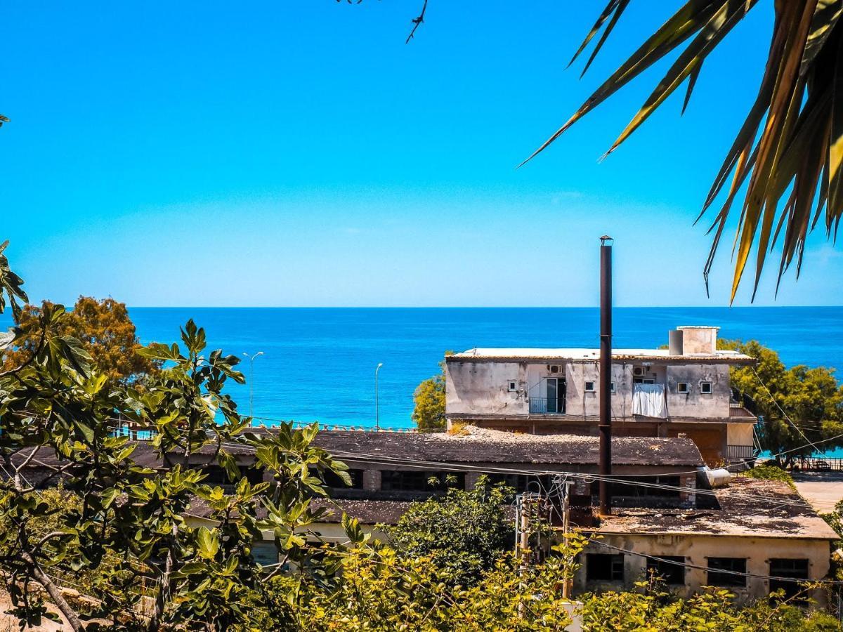 Sun Bakers Hostel Himare Exterior photo