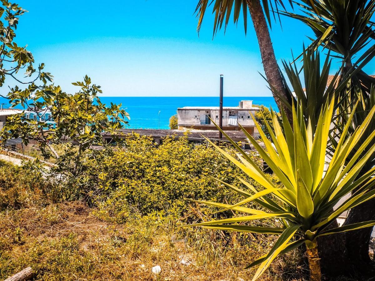 Sun Bakers Hostel Himare Exterior photo